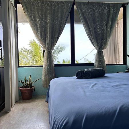 Front Beach Private Room With Shared Bathroom Cancun Luaran gambar