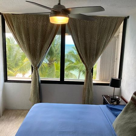 Front Beach Private Room With Shared Bathroom Cancun Luaran gambar