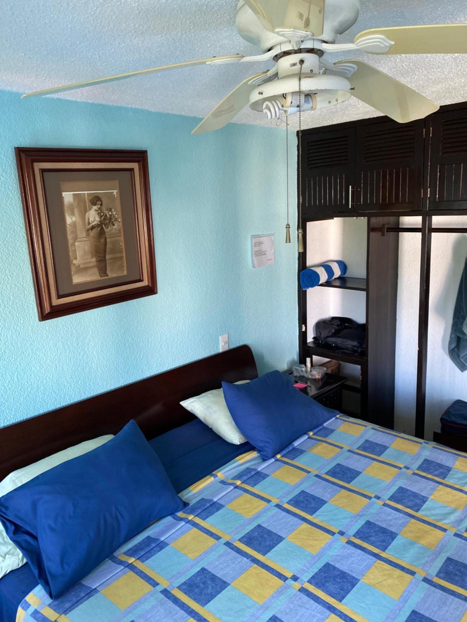 Front Beach Private Room With Shared Bathroom Cancun Luaran gambar