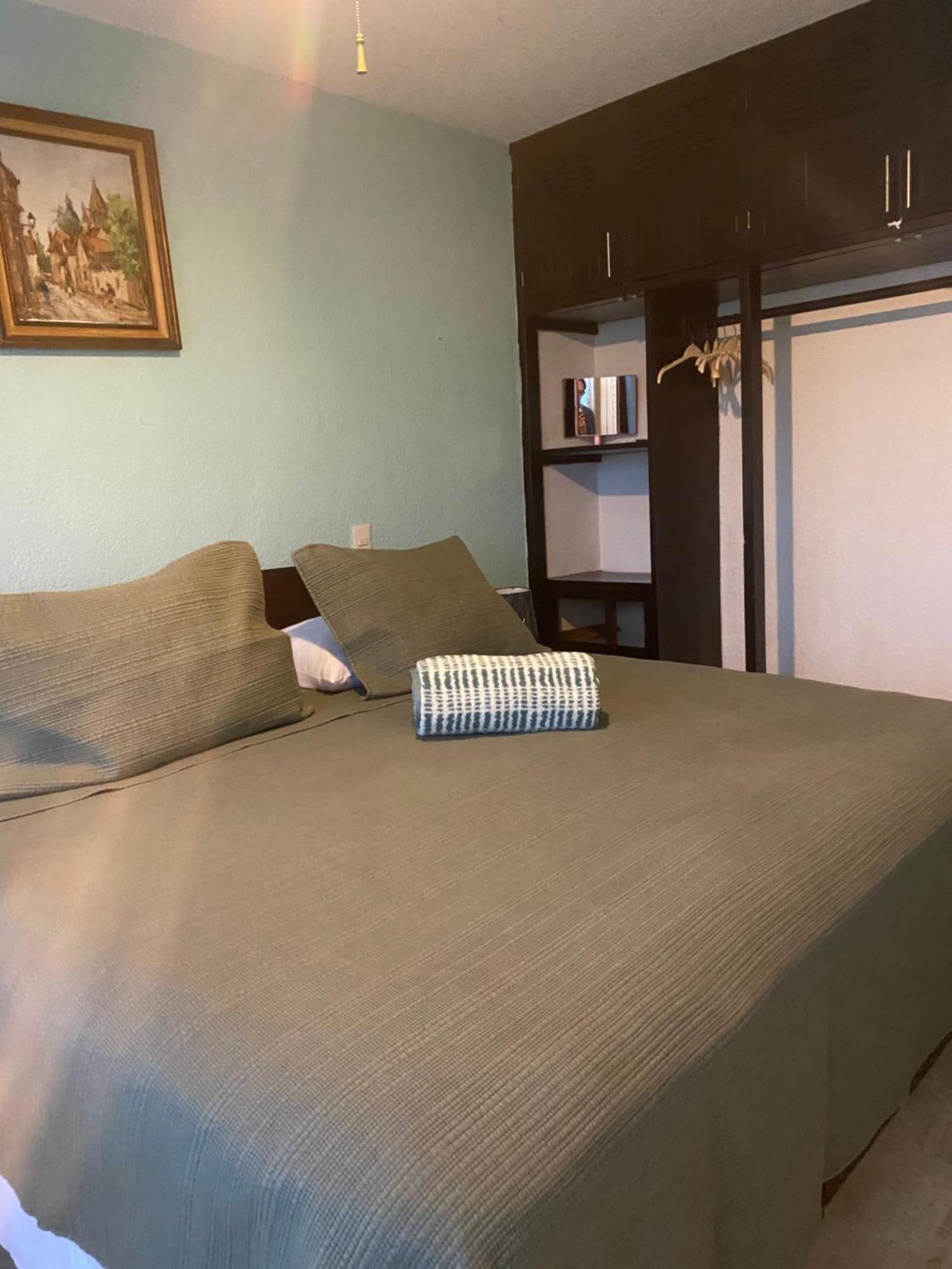 Front Beach Private Room With Shared Bathroom Cancun Luaran gambar