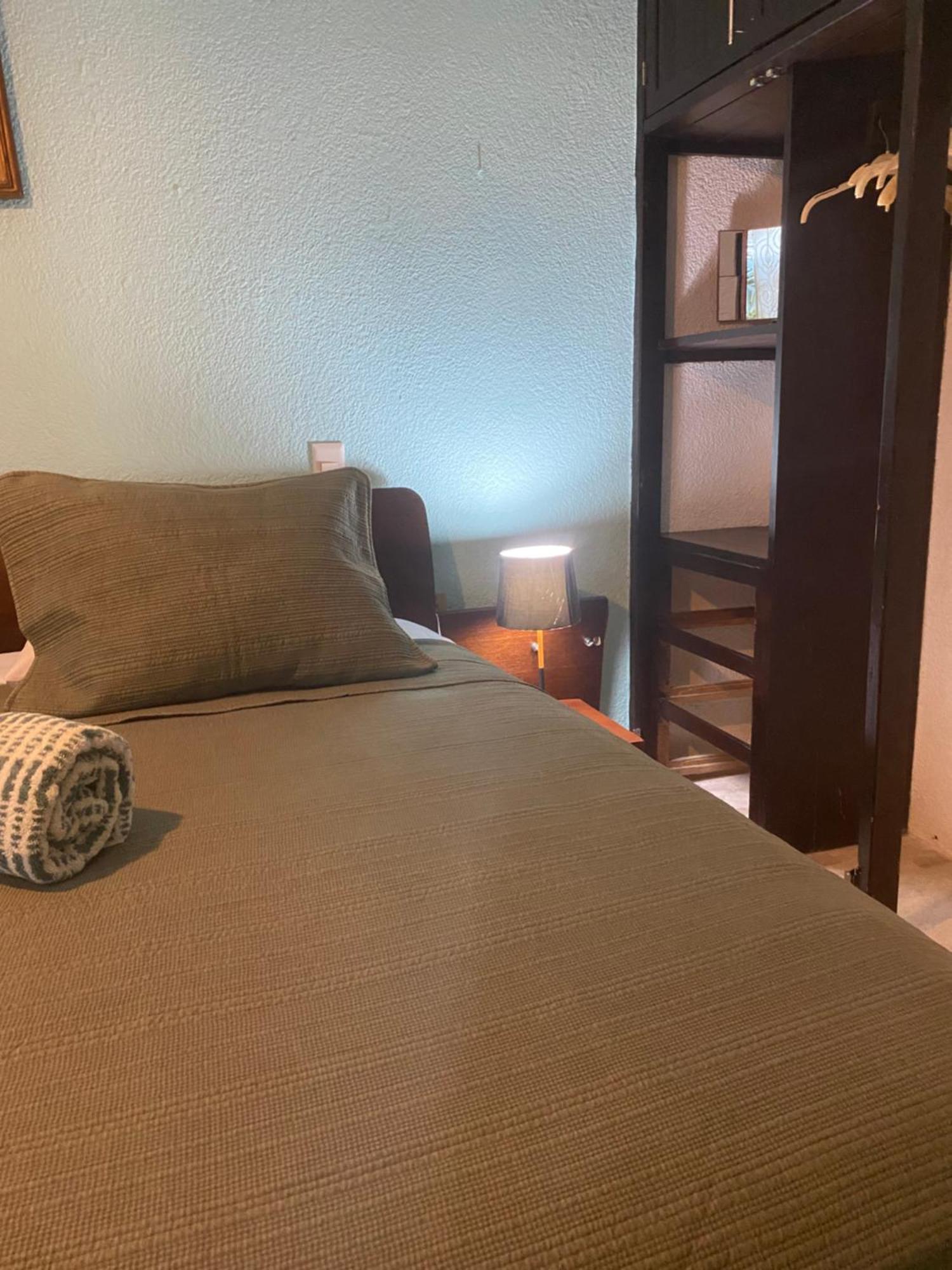 Front Beach Private Room With Shared Bathroom Cancun Luaran gambar