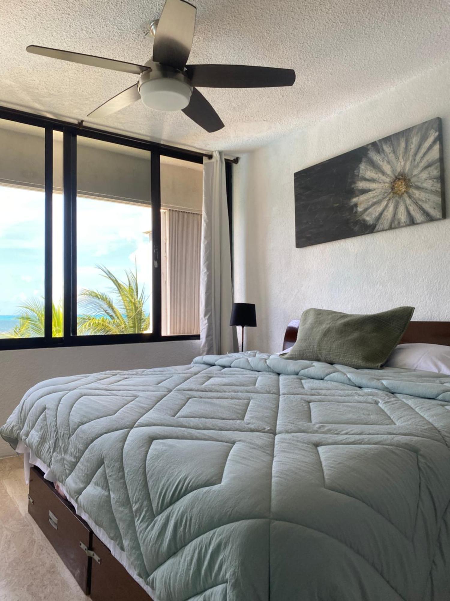Front Beach Private Room With Shared Bathroom Cancun Luaran gambar